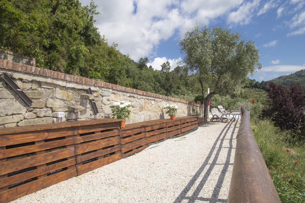 Podere Scoglio D'Oro Pescia Dış mekan fotoğraf